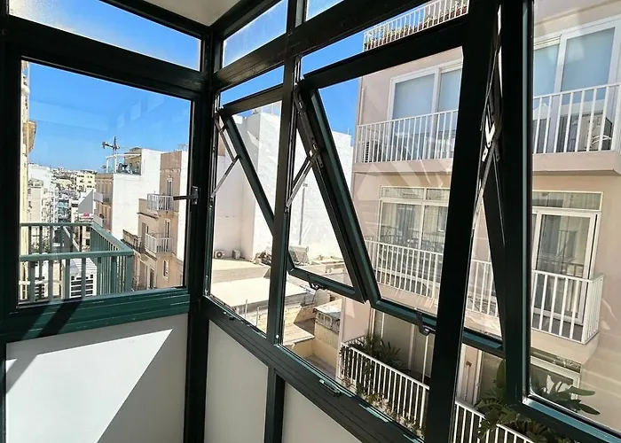 Island Breeze Ph * Gzira